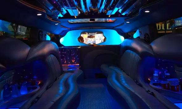 Luxury party bus and limousine service
